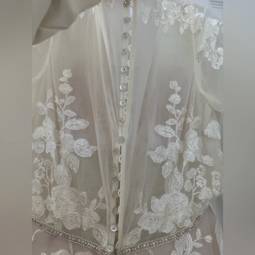 Ivory Wedding Dress by Galina Signature - Picture 13 of 17